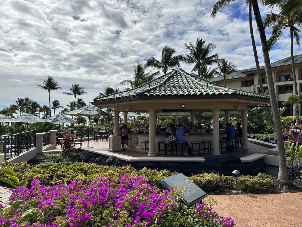 Captain's Bar at Grand Hyatt Kauai