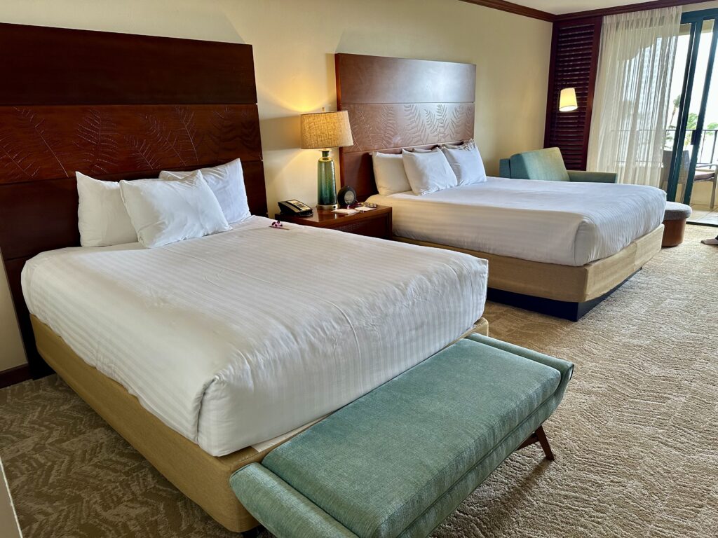 Ocean View 1 King/1 Queen bed Room at Grand Hyatt Kauai