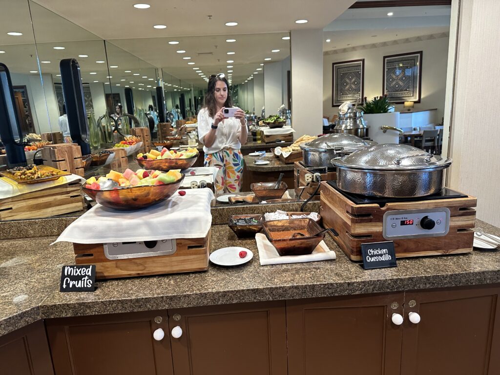 Buffet at The Grand Club at Grand Hyatt Kauai