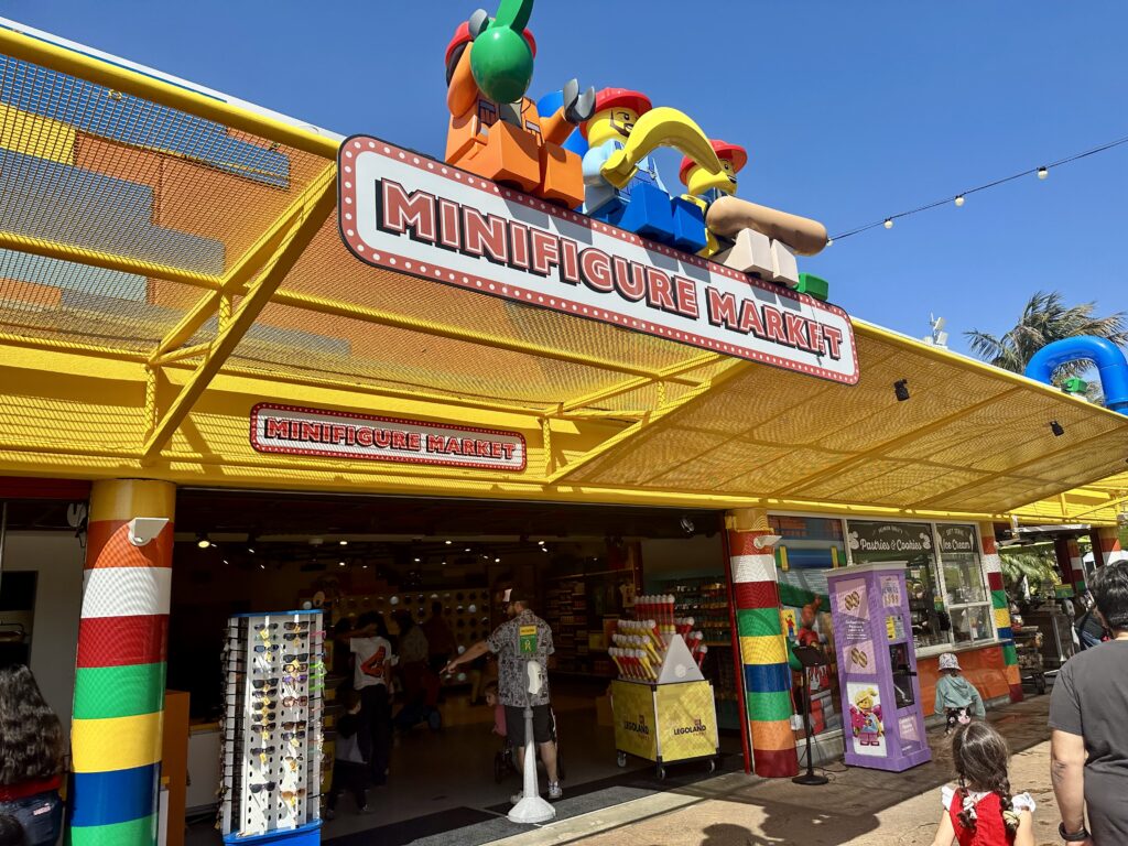 Minifigure Market at LEGOLAND California