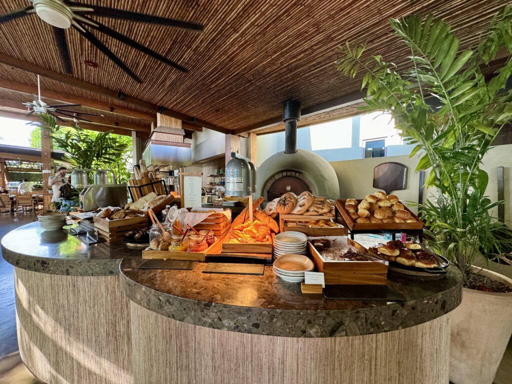 Buffet breakfast at Rio Bhongo, Andaz Papagayo