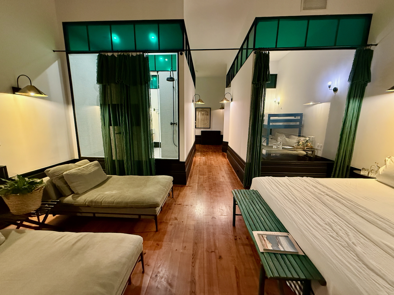 Family Suite, Cocorico Porto, Portugal