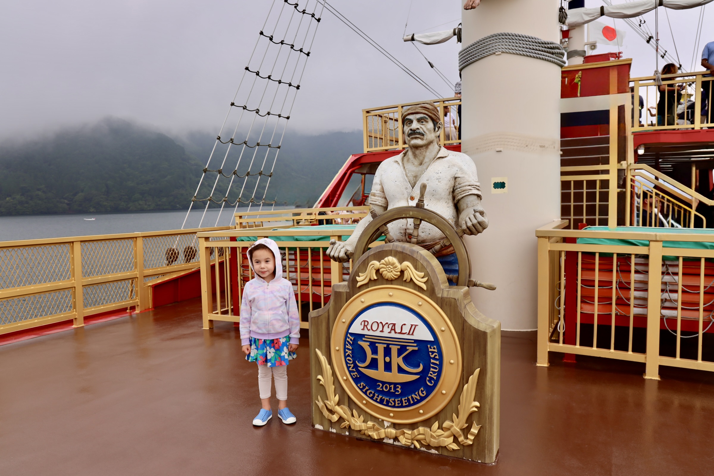 Lake Ashi Pirate Ship Cruise, Hakone