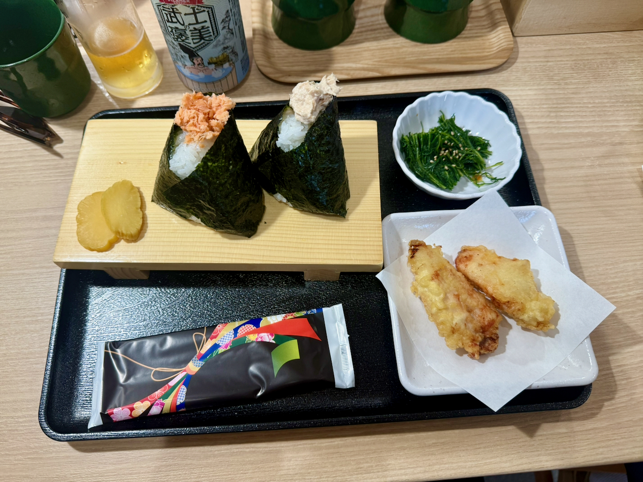 Tuna and salmon onigiri at Panda Kamakura